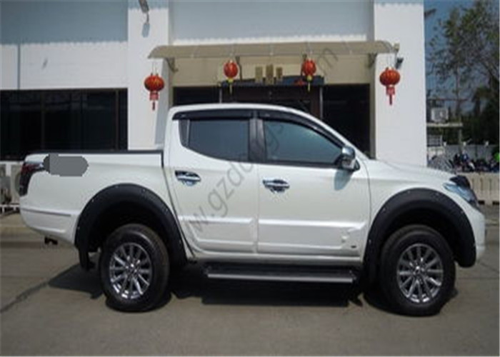 Mitsubishi Triton Truck Fender Flares 12 Months Warranty Carton Box Packing