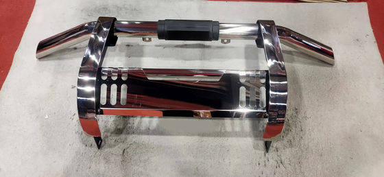 Neuer, einfacher Front-Edelstahl-Stoßfänger Bull Bar mit LED-Leuchten für Toyota Hilux Vigo Revo Rocco Nissan NP300 Navara Isuzu Mitsubishi Volkswagen Ford F150 Raptor Ranger