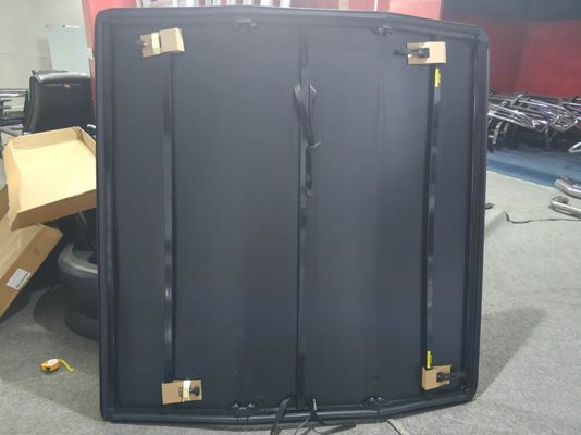 Umfasst dreifachgefaltete Bett-Abdeckung Hilux Navara, faltender Tonneau PVC-Materialien