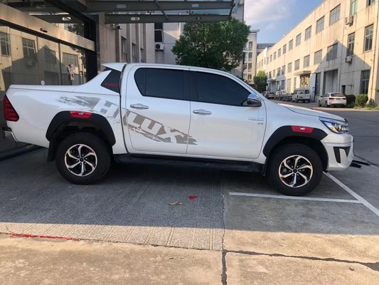 LKW-Fender-Aufflackern für Toyota Hilux Revo 2016-2019 und 2021