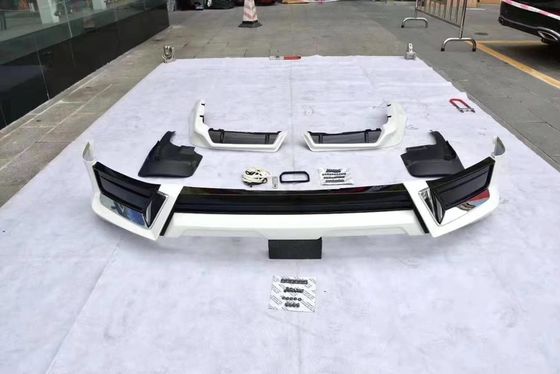 Soem-Verschönerungs-Front Bumper Mud Guard Land-Kreuzer mit Schmutzfängern