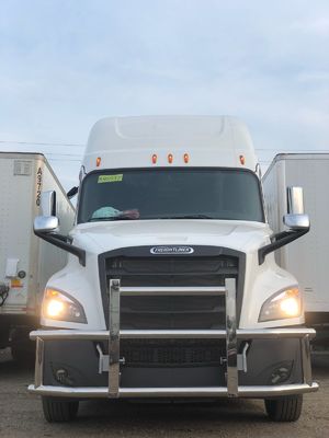 Dongsui Factory Robuste LKW-Stoßstangen-Wildschutze für Freightliner Cascadia For Volvo International Prostar Kenworth Peterbilt Mack Pinnacle